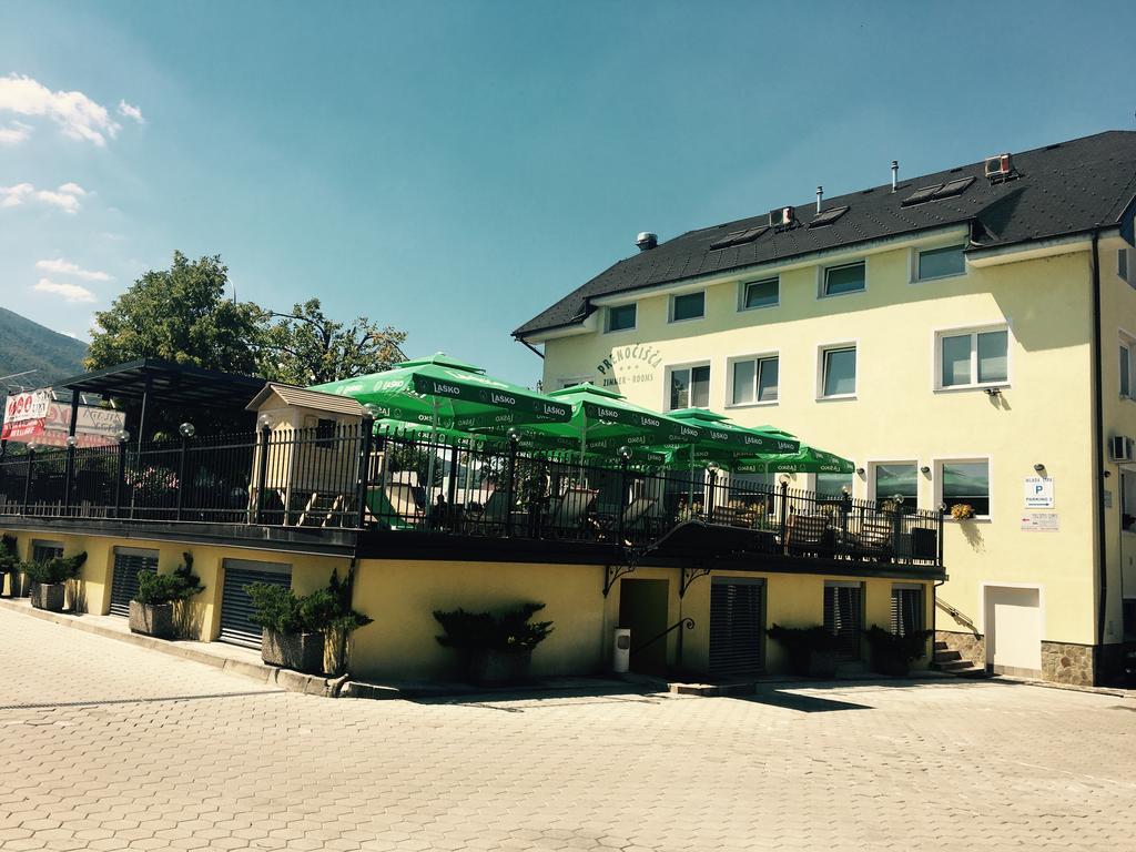 Guest House Mlada Lipa Marburgo Esterno foto